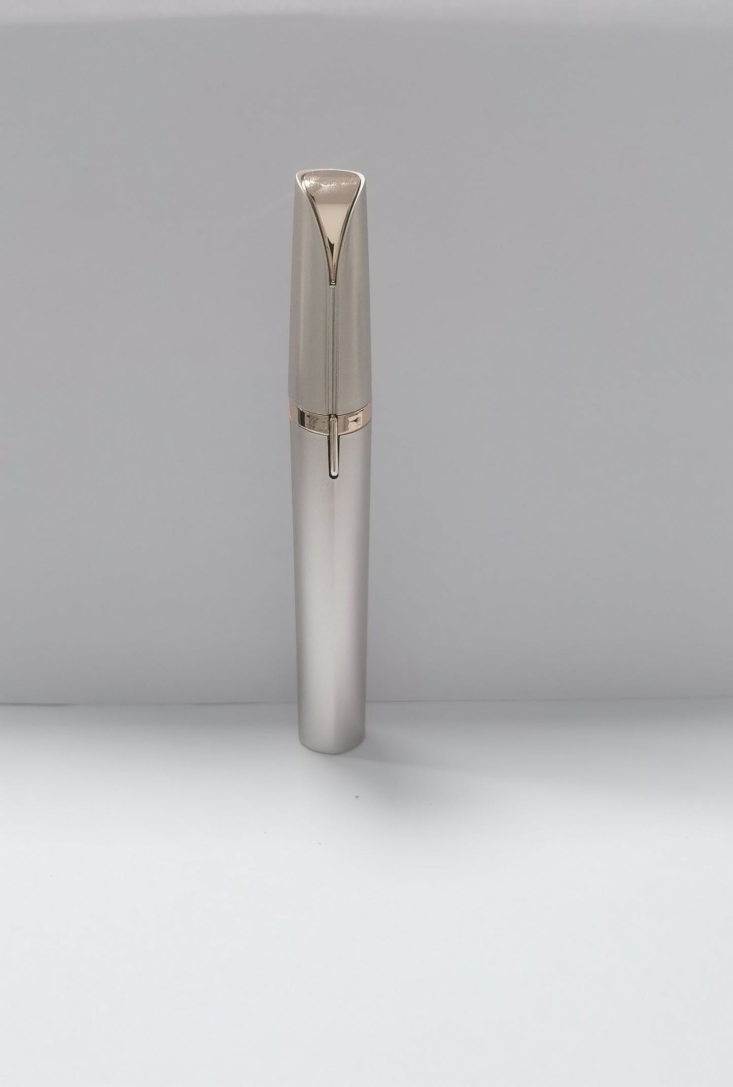 Mini Electric Eyebrow Trimmer & Lipstick Brows Pen – Painless Hair Remover with LED Light - Trimmers | Buy Online in UK