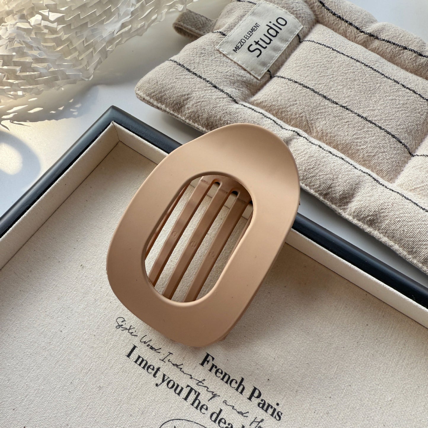 Matte Geometric Hair Clips for Thick Hair - Hair Pins, Claws & Clips | Buy Online in UK