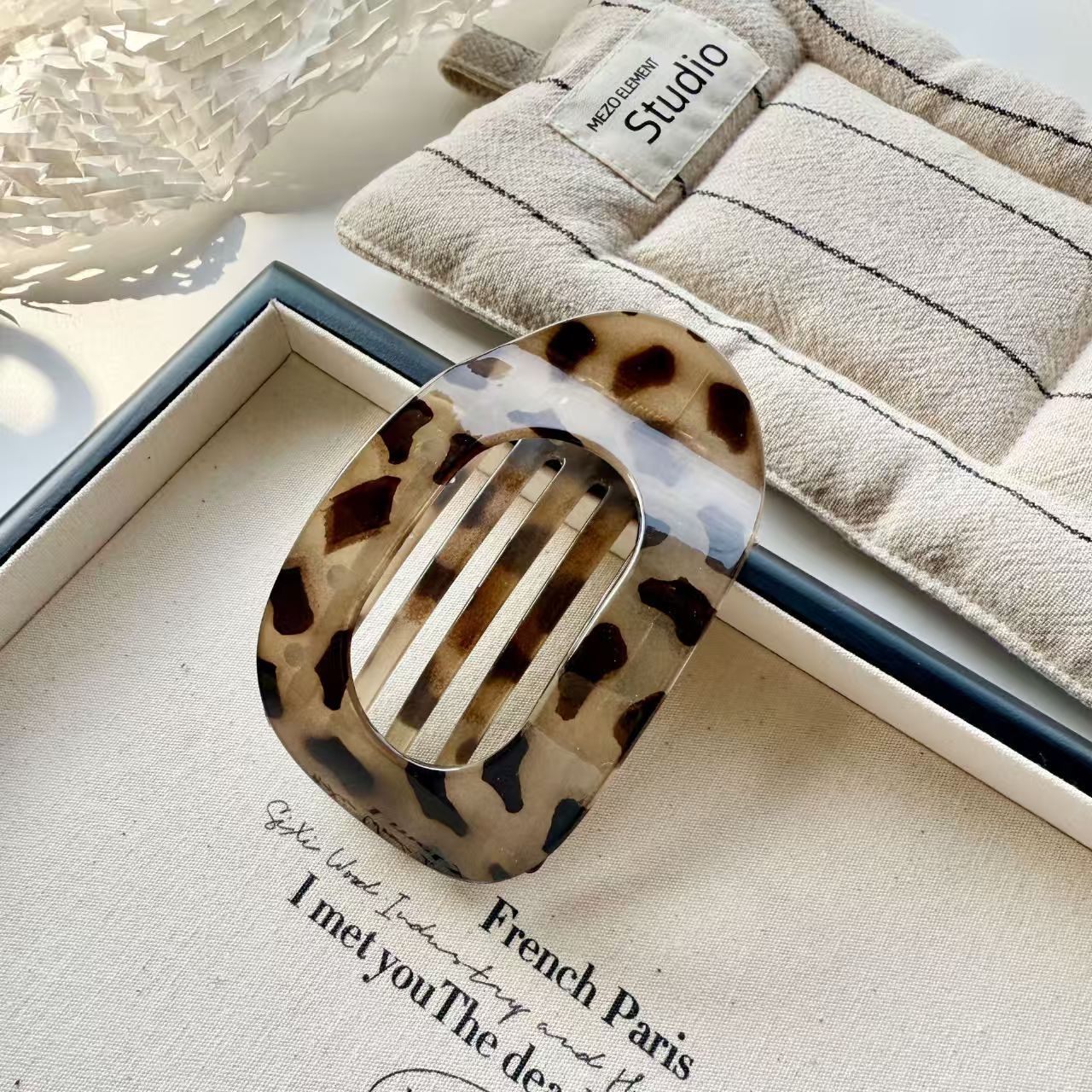 Matte Geometric Hair Clips for Thick Hair - Hair Pins, Claws & Clips | Buy Online in UK