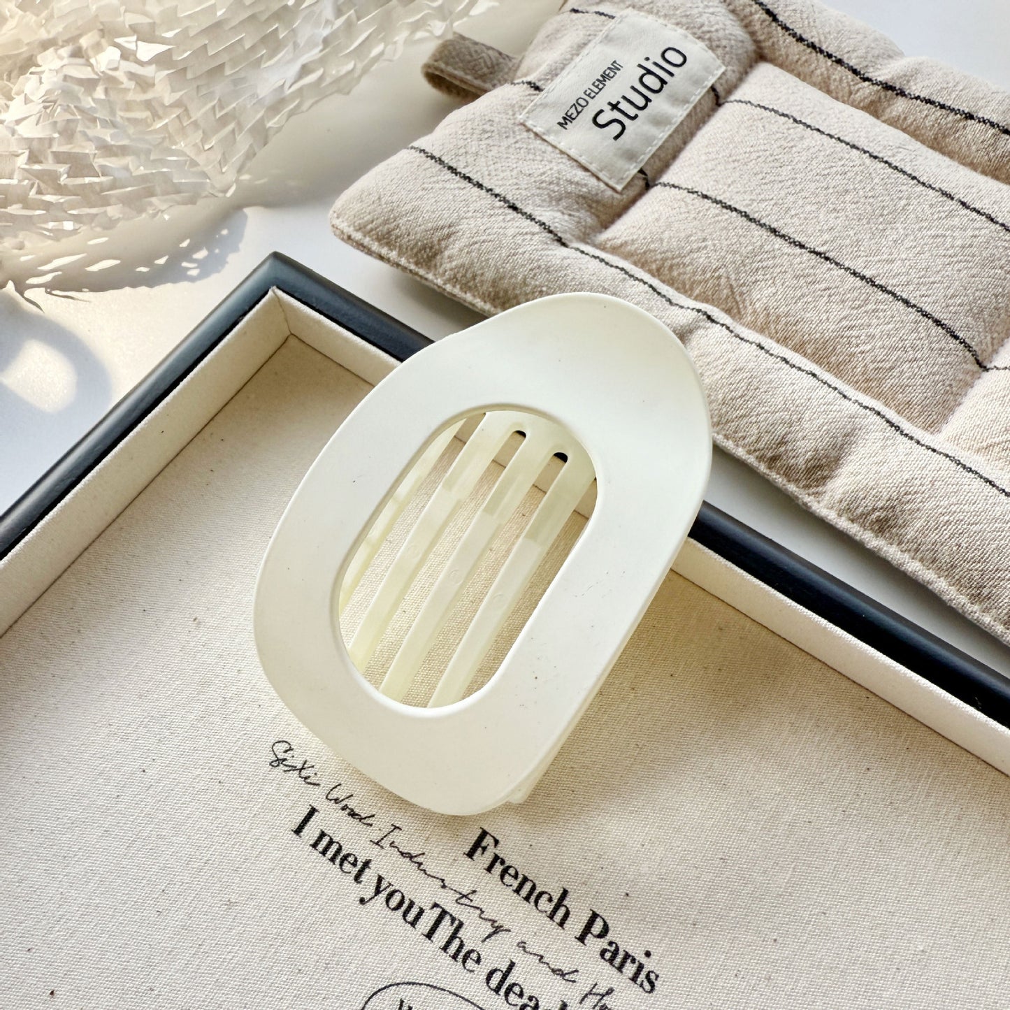 Matte Geometric Hair Clips for Thick Hair - Hair Pins, Claws & Clips | Buy Online in UK