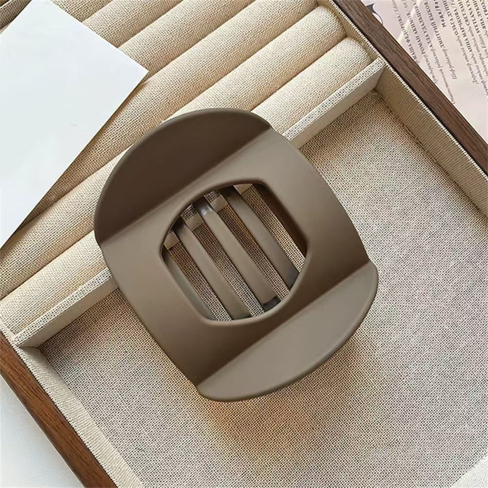 Matte Geometric Hair Clips for Thick Hair - Hair Pins, Claws & Clips | Buy Online in UK