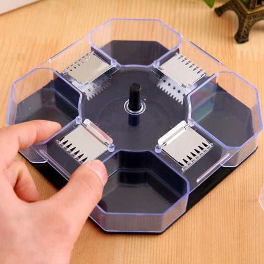 Cockroach trapping device